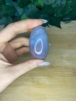 Load image into Gallery viewer, Agate Palm Stones
