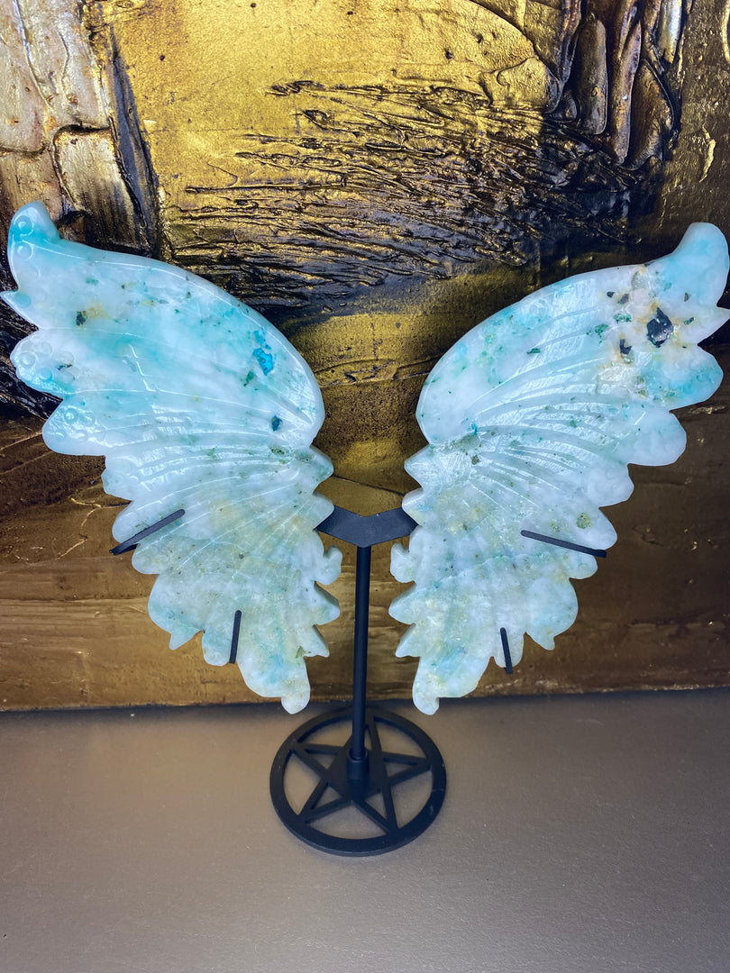 Chrysocolle dans des ailes de quartz