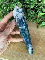 Load image into Gallery viewer, Moss Agate Wands
