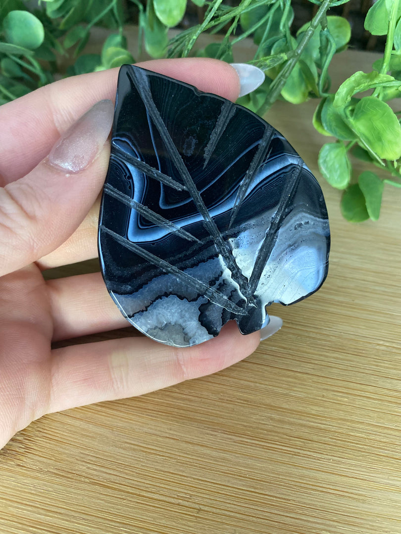 Black Sardonyx Agate Leaf