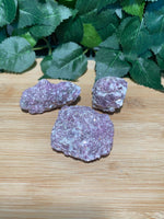 Load image into Gallery viewer, * Purple Mica Specimens
