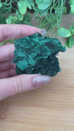 Load and play video in Gallery viewer, Malachite Specimen
